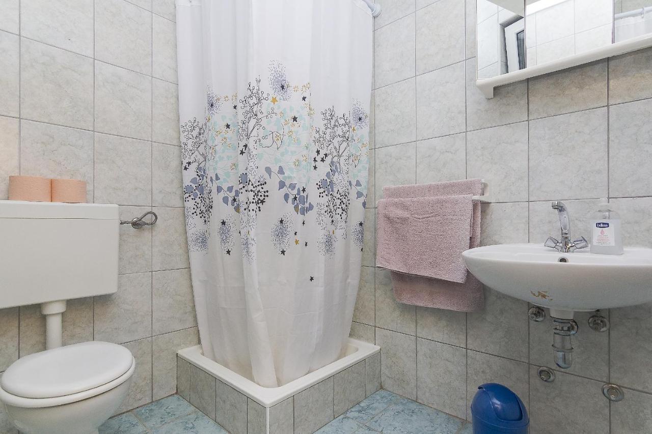 Apartments With A Parking Space Brela, Makarska - 11687 מראה חיצוני תמונה