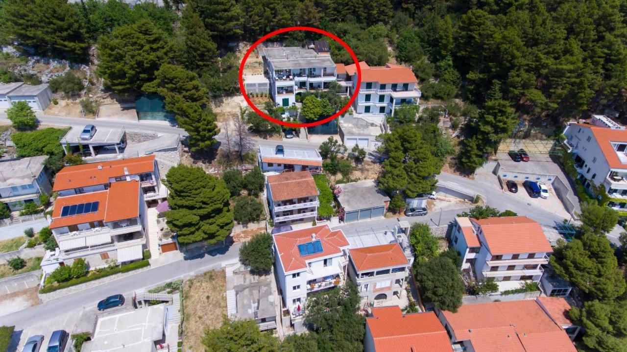 Apartments With A Parking Space Brela, Makarska - 11687 מראה חיצוני תמונה