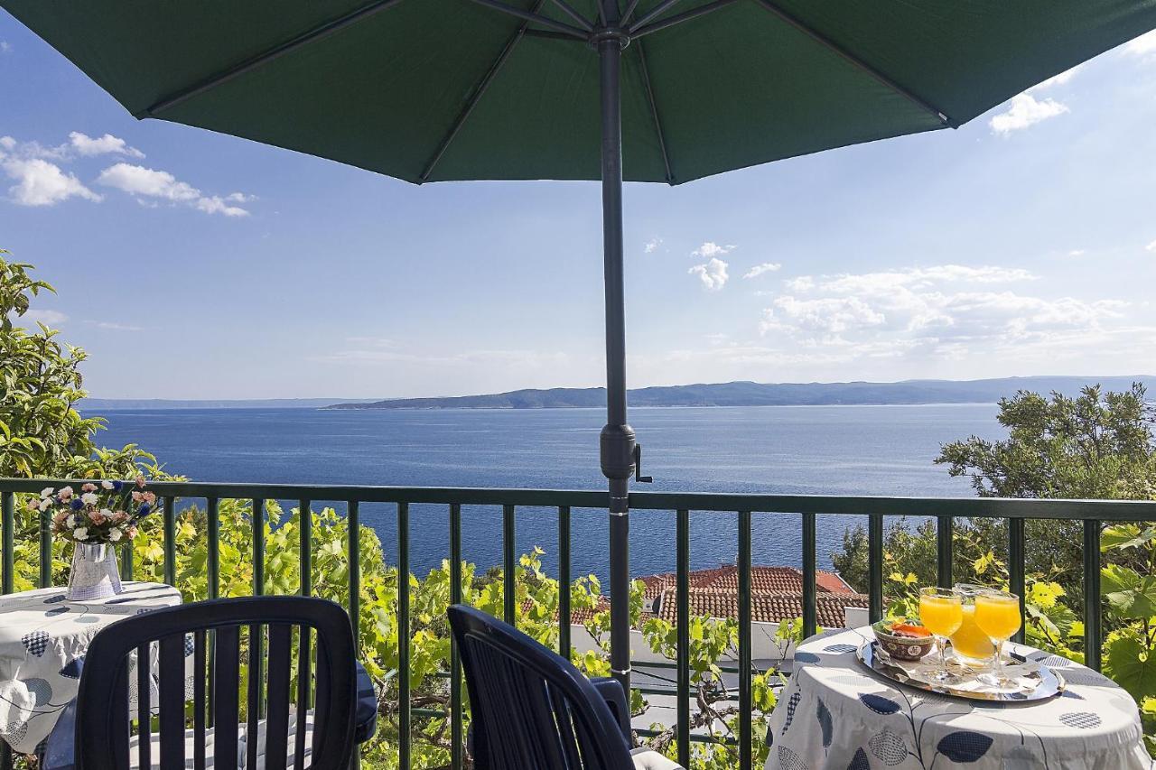 Apartments With A Parking Space Brela, Makarska - 11687 מראה חיצוני תמונה