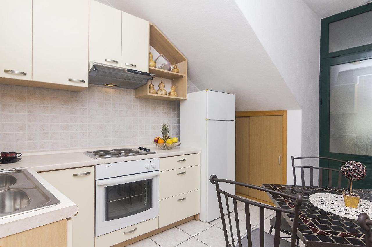 Apartments With A Parking Space Brela, Makarska - 11687 מראה חיצוני תמונה